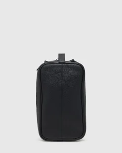 Aaron Leather Washbag
