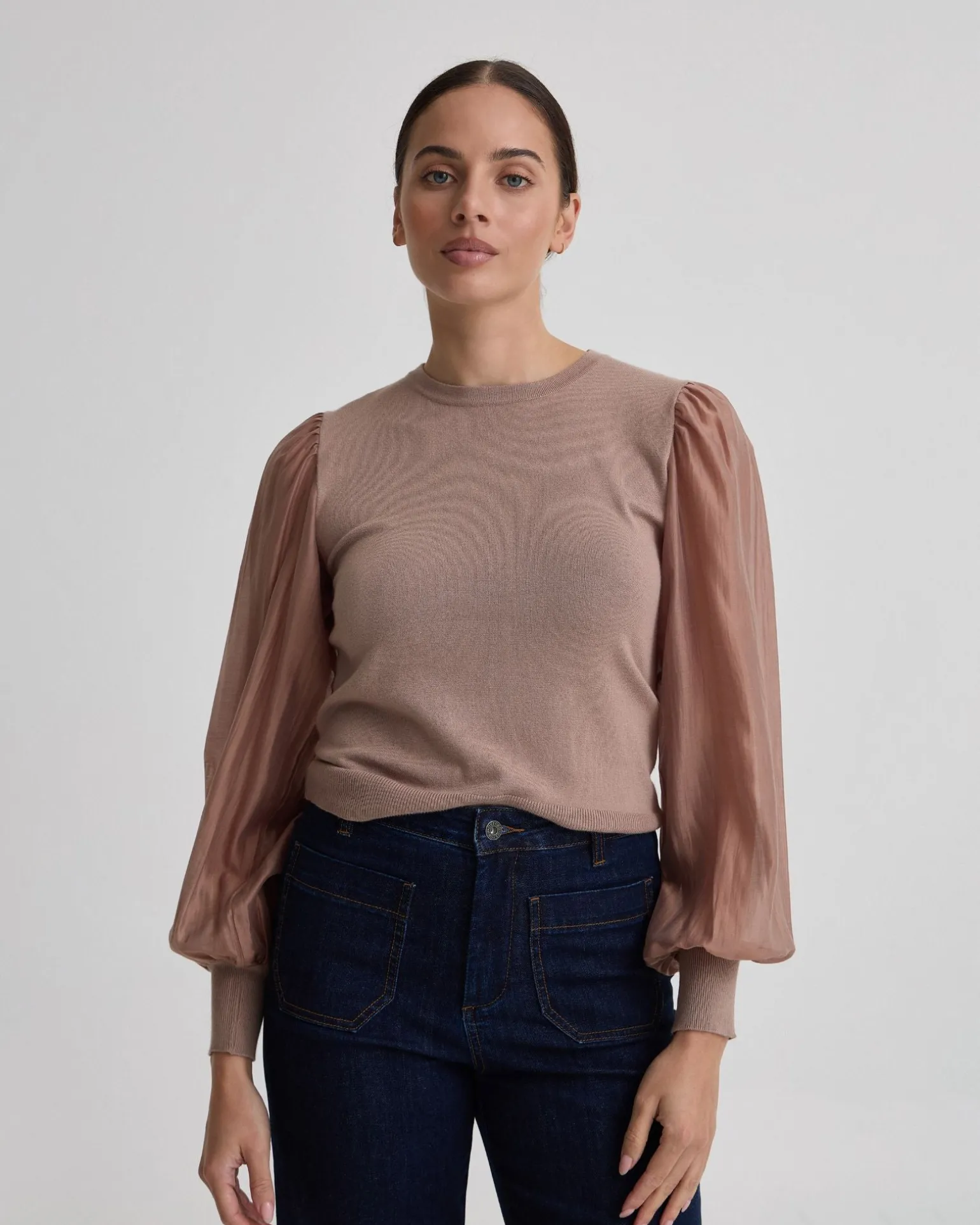 Alice Contrast Sleeve Knit