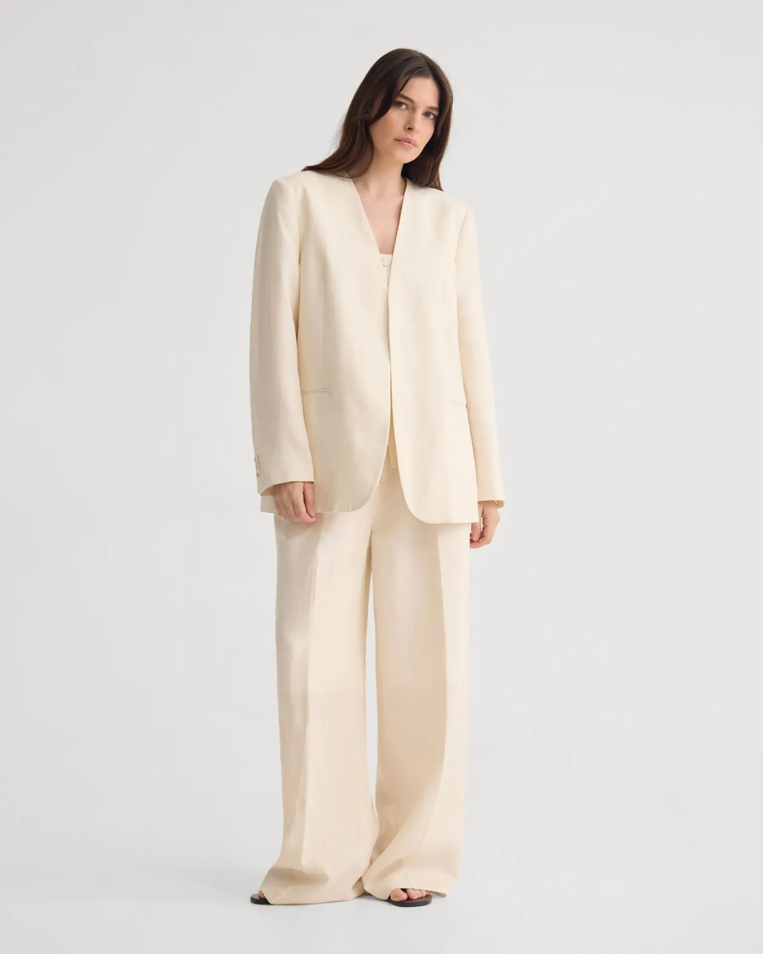 Alina Blazer