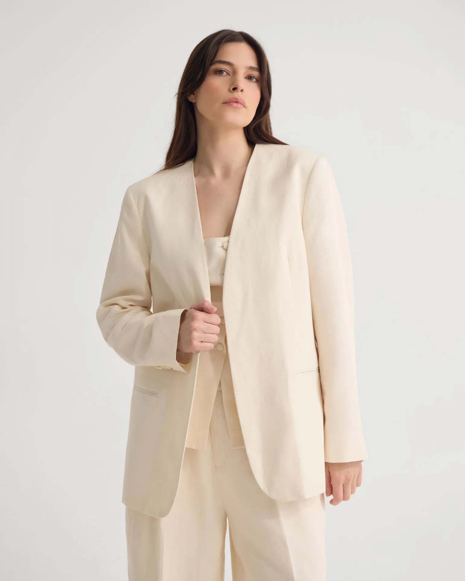 Alina Blazer