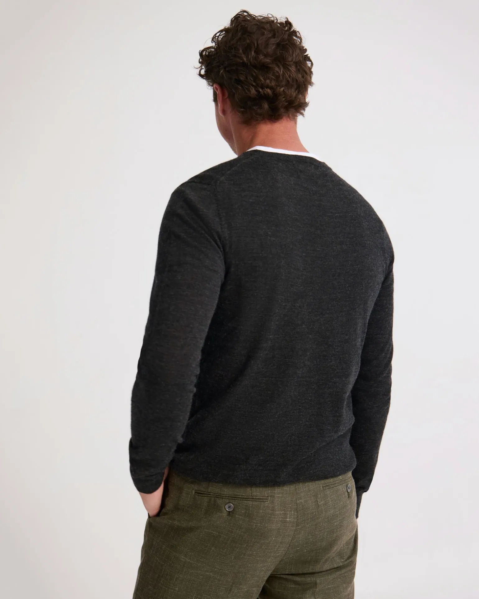 Basic V-Neck Pure Wool Pullover