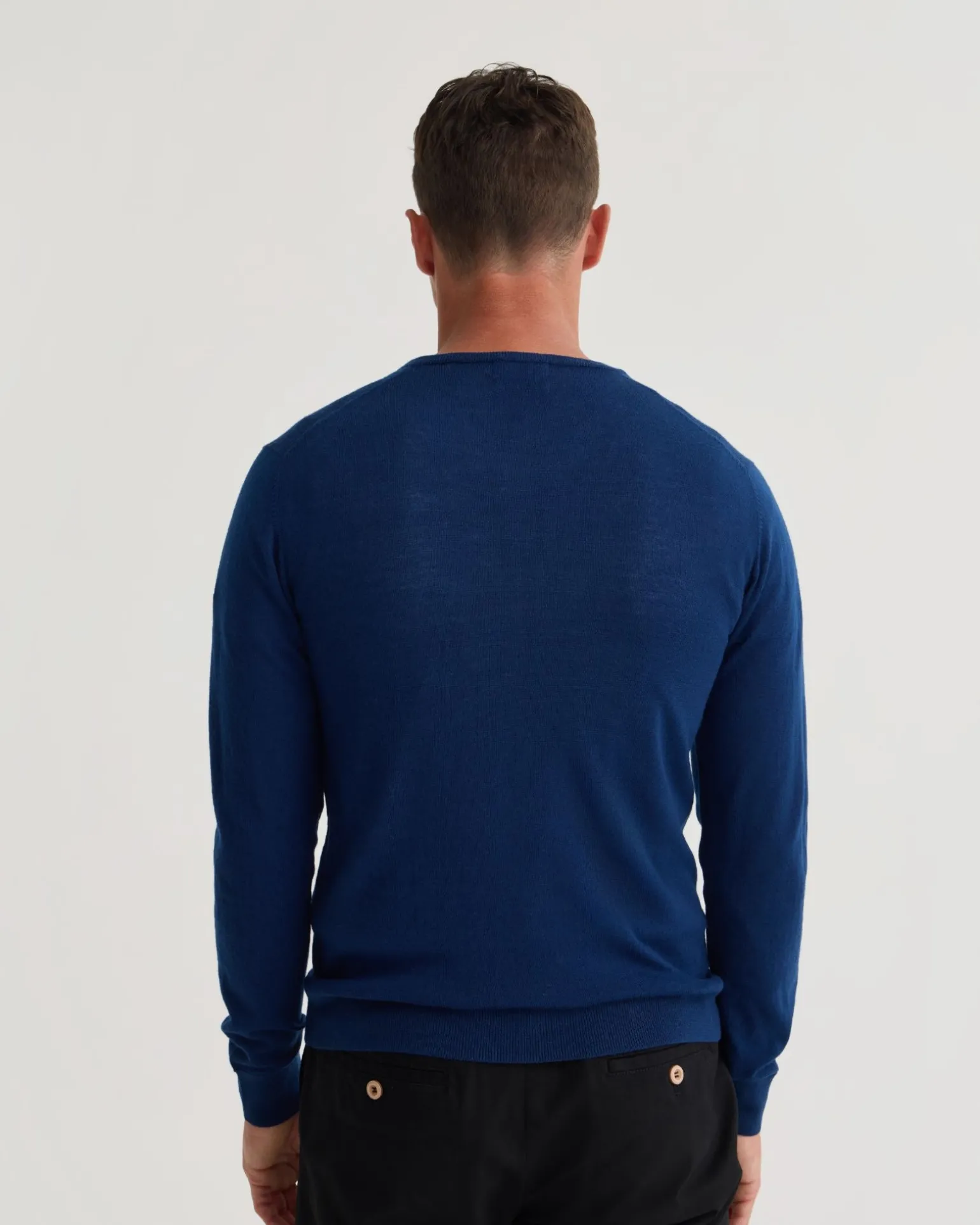 Basic V-Neck Pure Wool Pullover