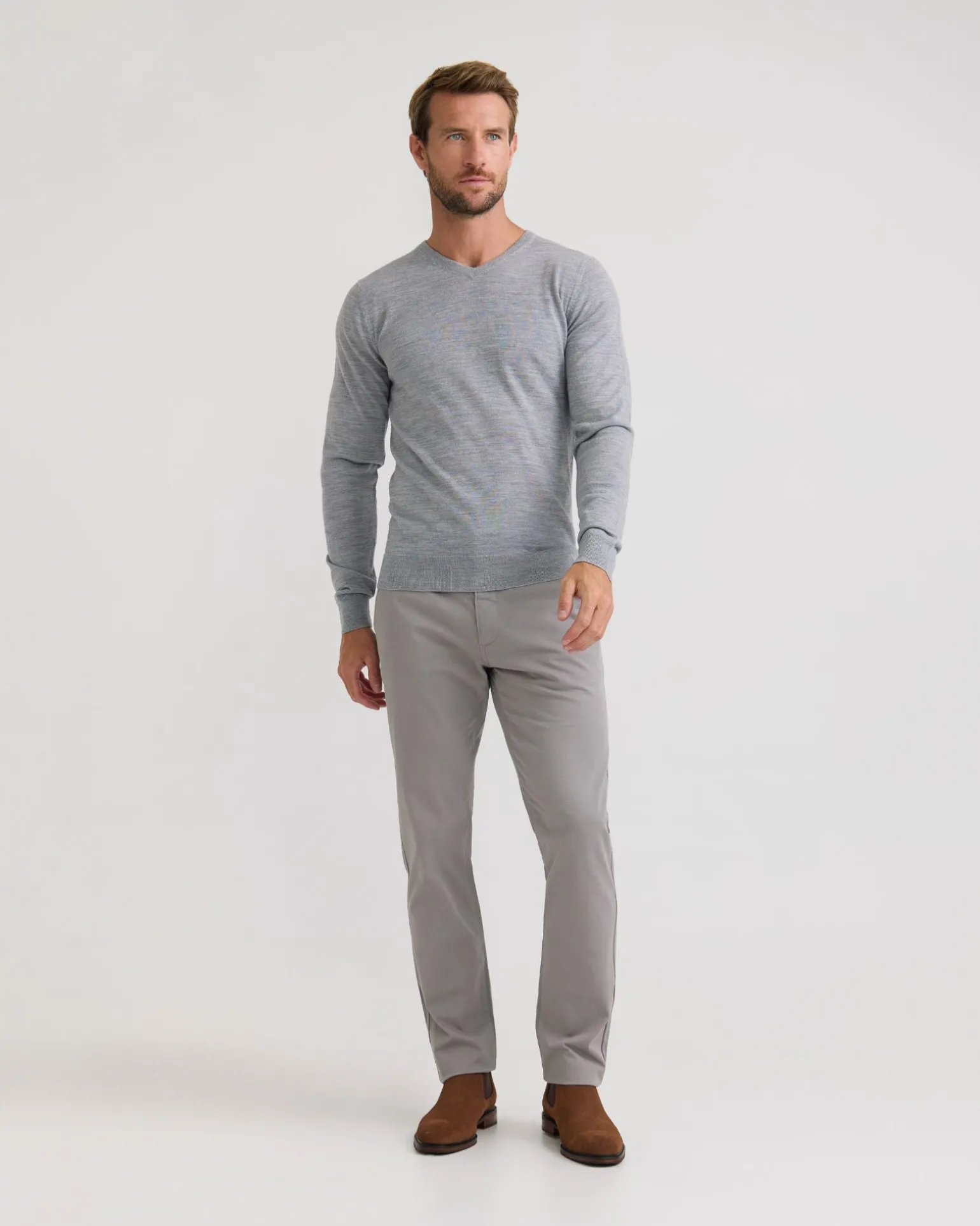 Basic V-Neck Pure Wool Pullover