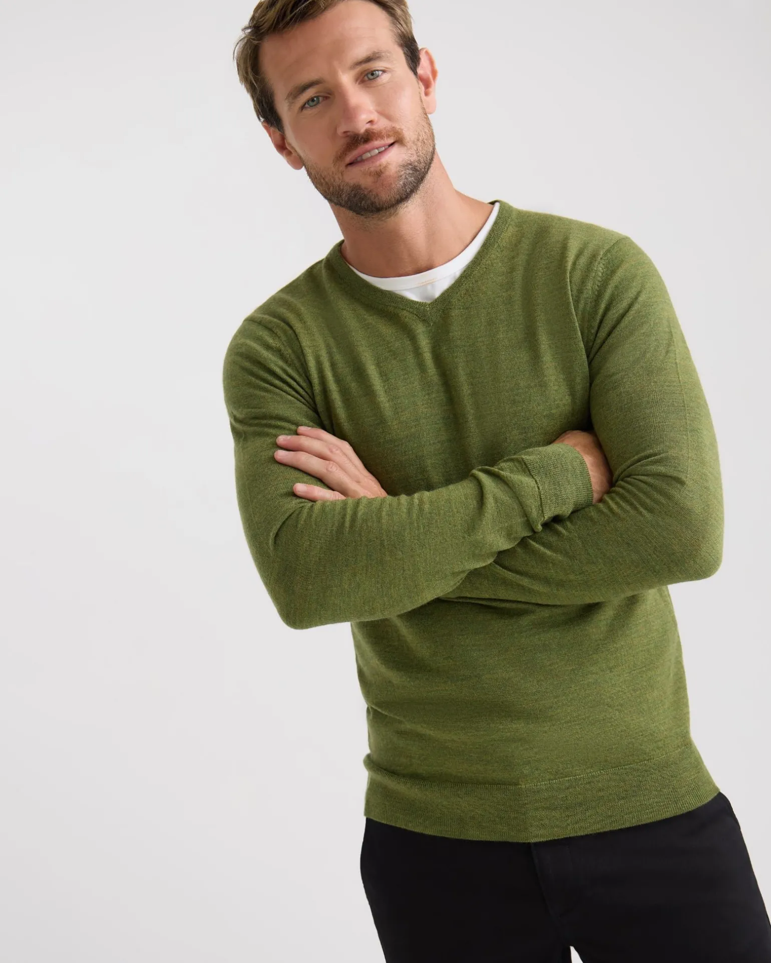 Basic V-Neck Pure Wool Pullover