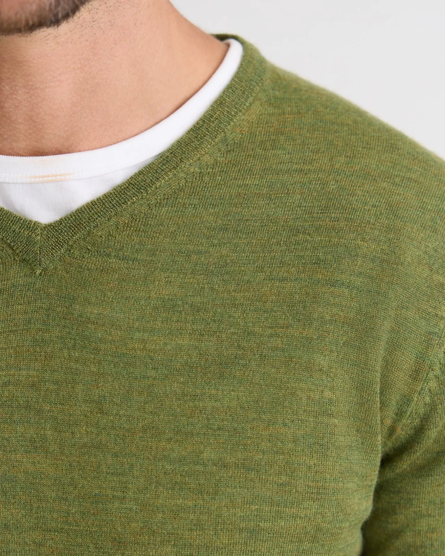 Basic V-Neck Pure Wool Pullover