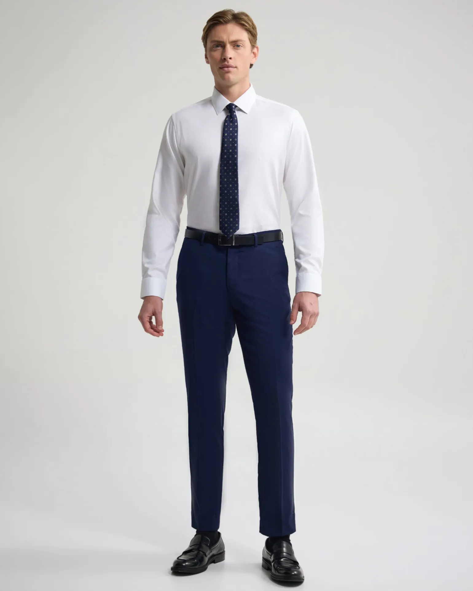 Beckton Wrinkle Resistant D Shirt