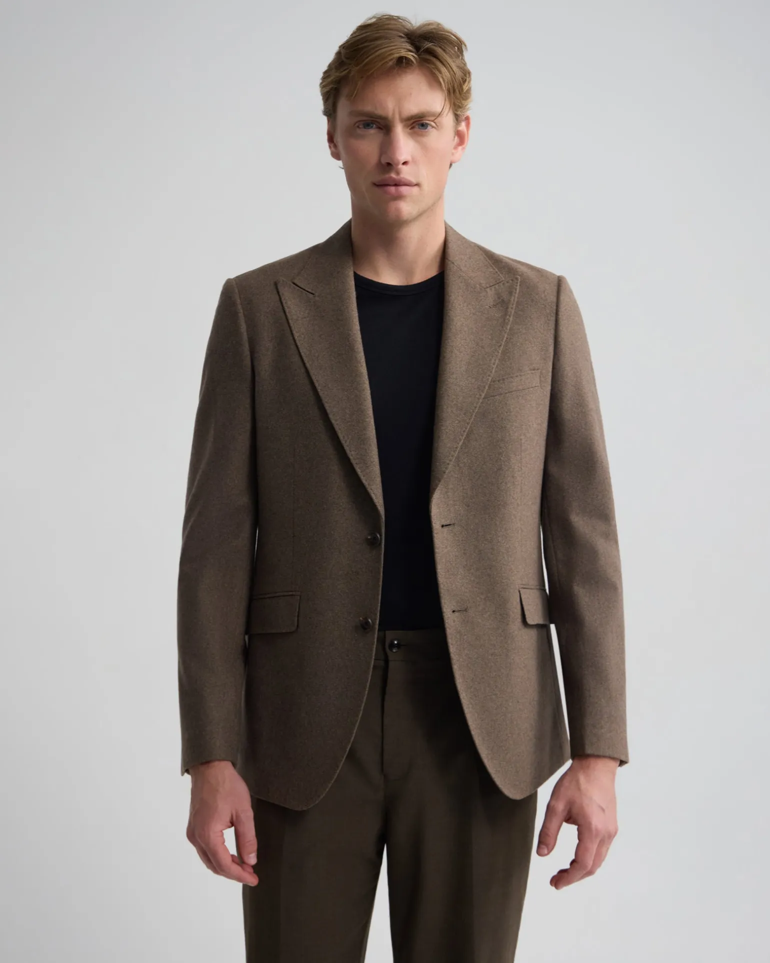 Blake Wool Blend Peak Lapel Blazer
