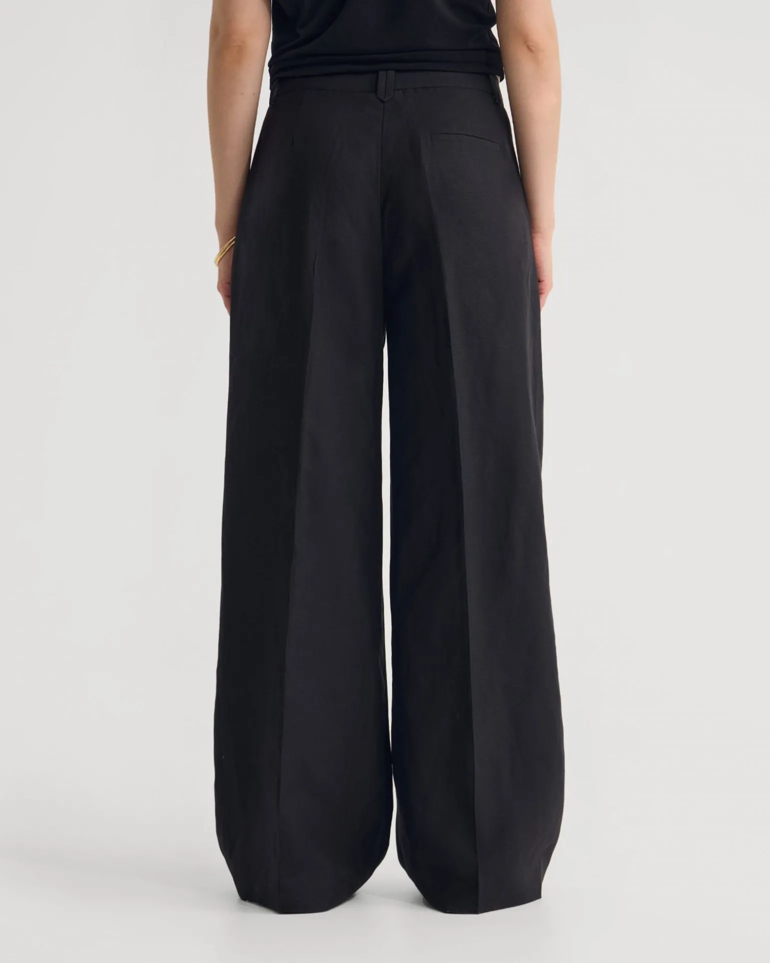 Cameron Pant