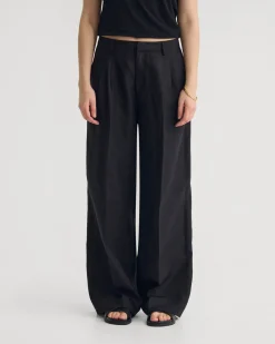 Cameron Pant