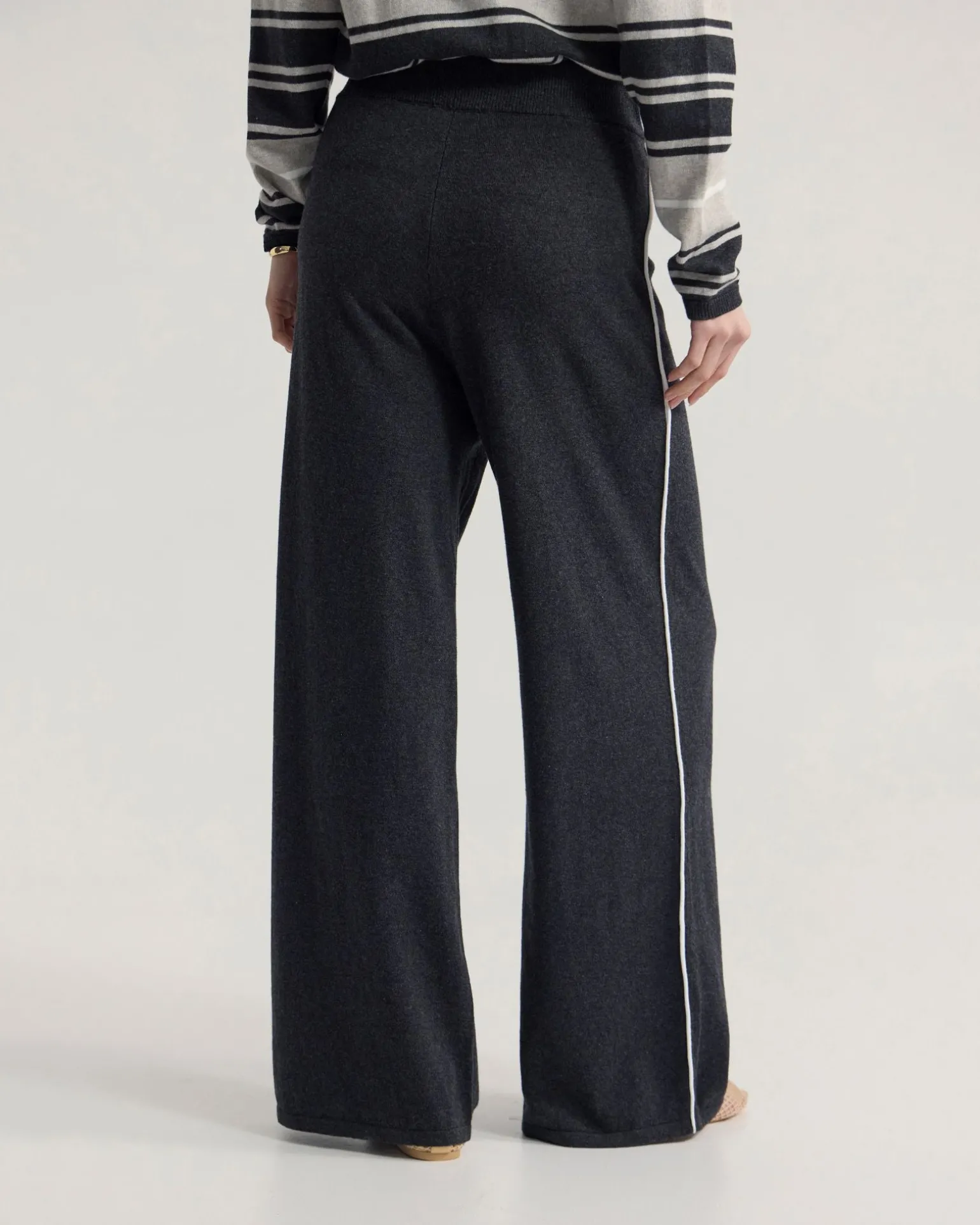 Carla Knitted Pant