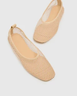 Dakota Mesh Flat Shoe