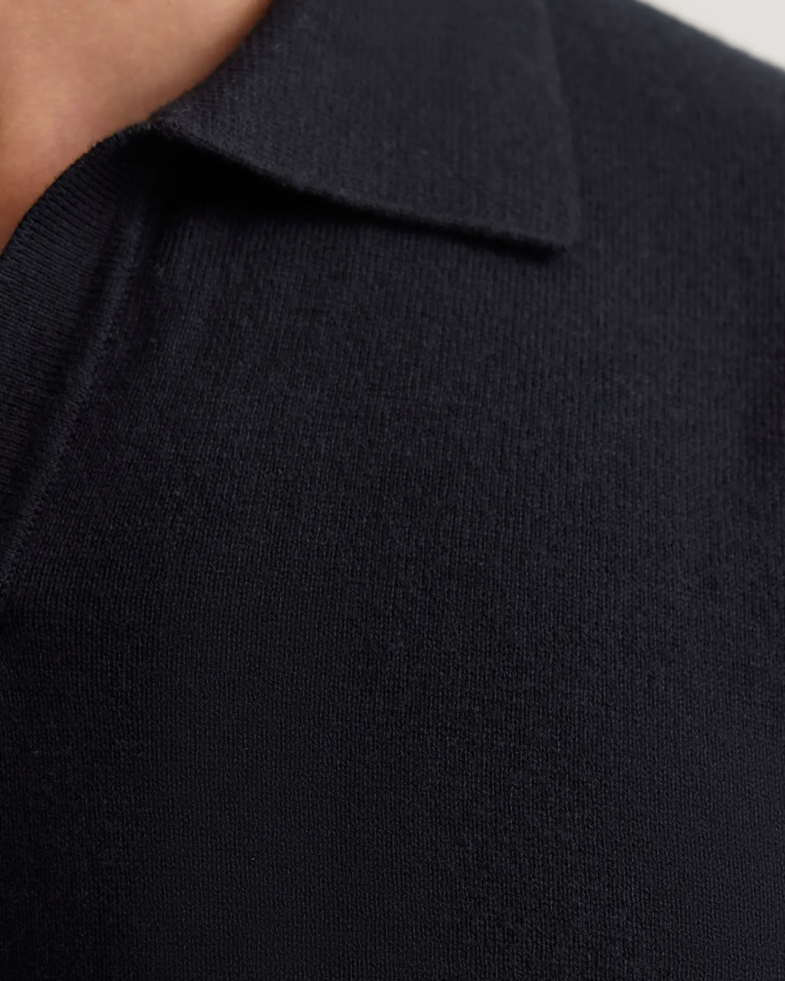 Dominic Open Polo Collar Knit