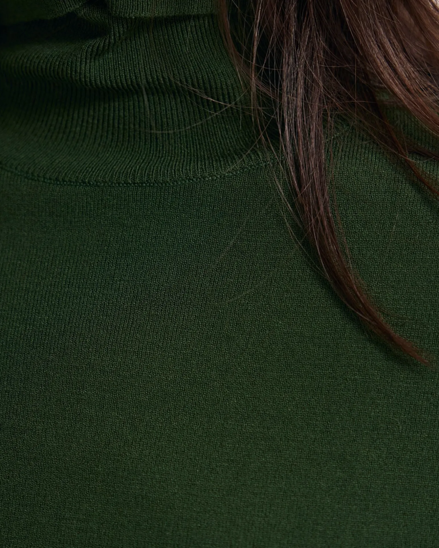 Ela Turtle Neck
