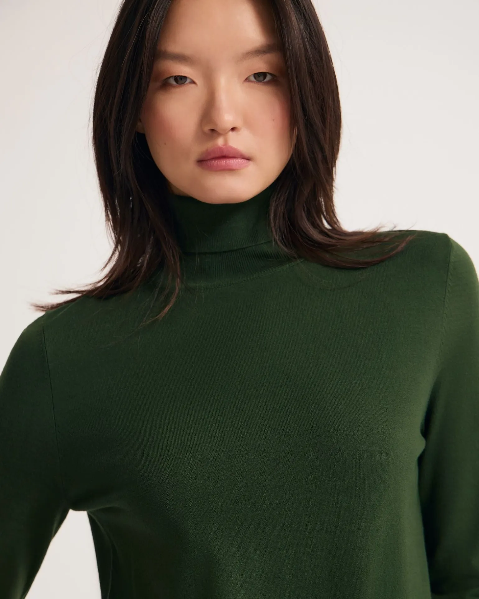 Ela Turtle Neck