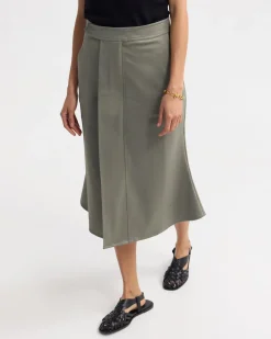 Eva Stretch Skirt