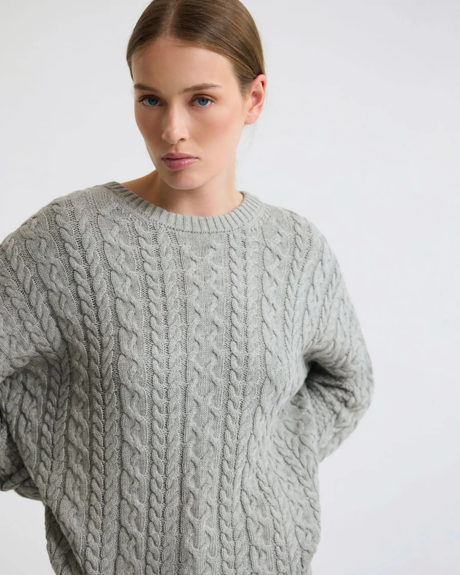 Evie Cable Knit Crew Neck