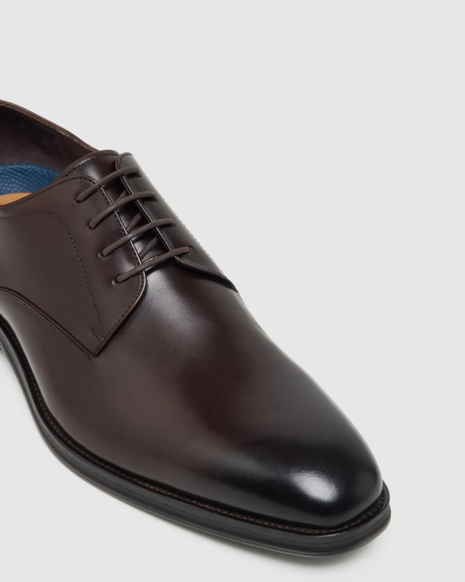 Ezra Lace Up Leather Derby Shoe