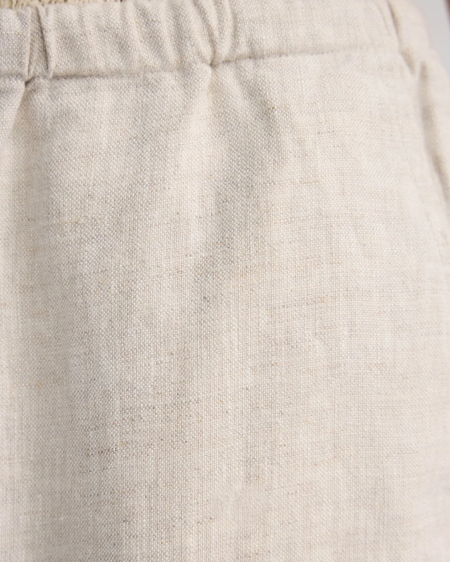 Gabriele Crop French Linen Pant