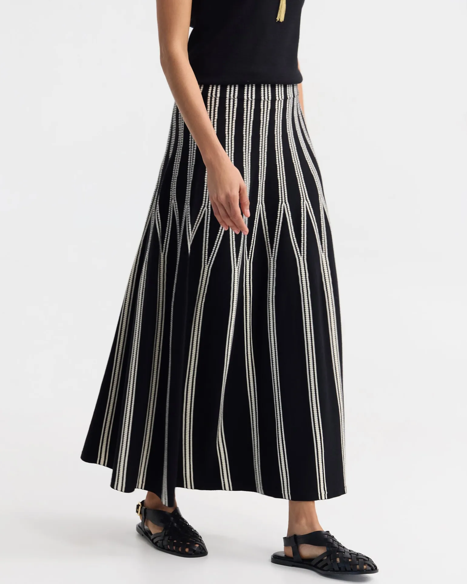 Jacqui Knit Stretch Skirt