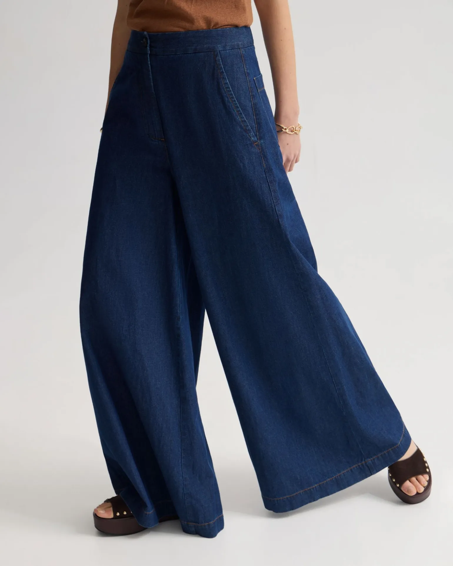 Jade Wide Leg Pant