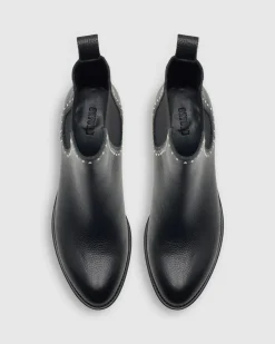 Jolanda Leather Chelsea Boot
