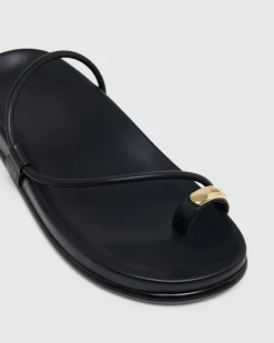 Lee Toe Ring Sandal