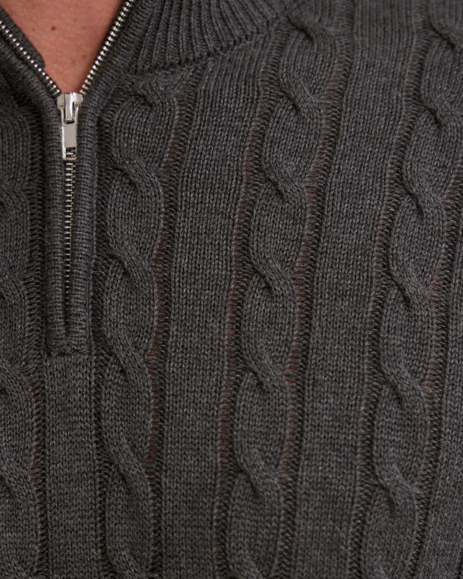 Marlon Zip Neck Cable