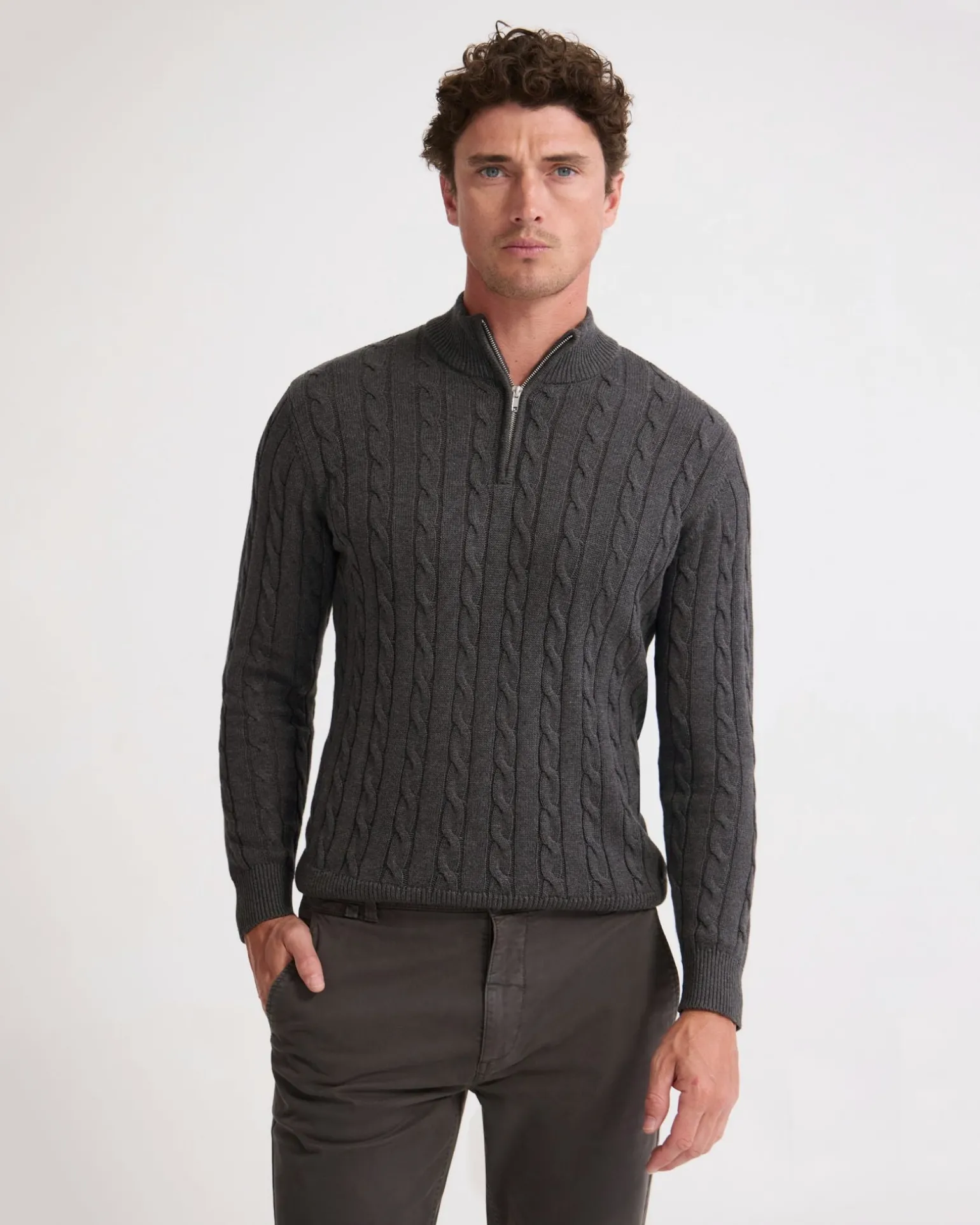 Marlon Zip Neck Cable