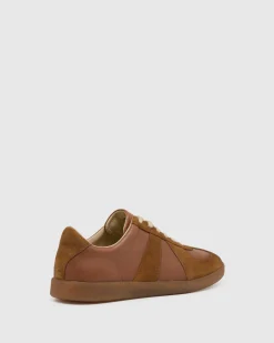 Max Leather/Suede Trainer