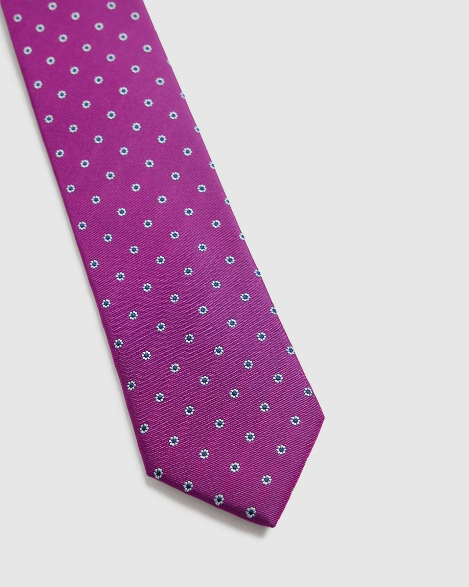 Milton Spot 7Cm Floral Tie