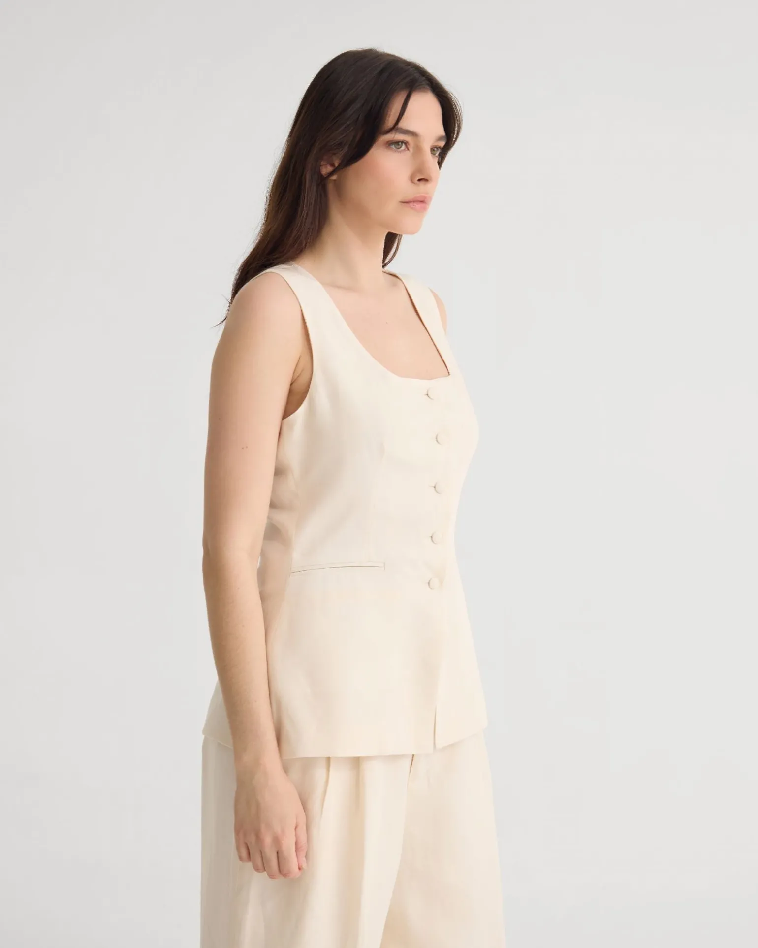 Paege Vest