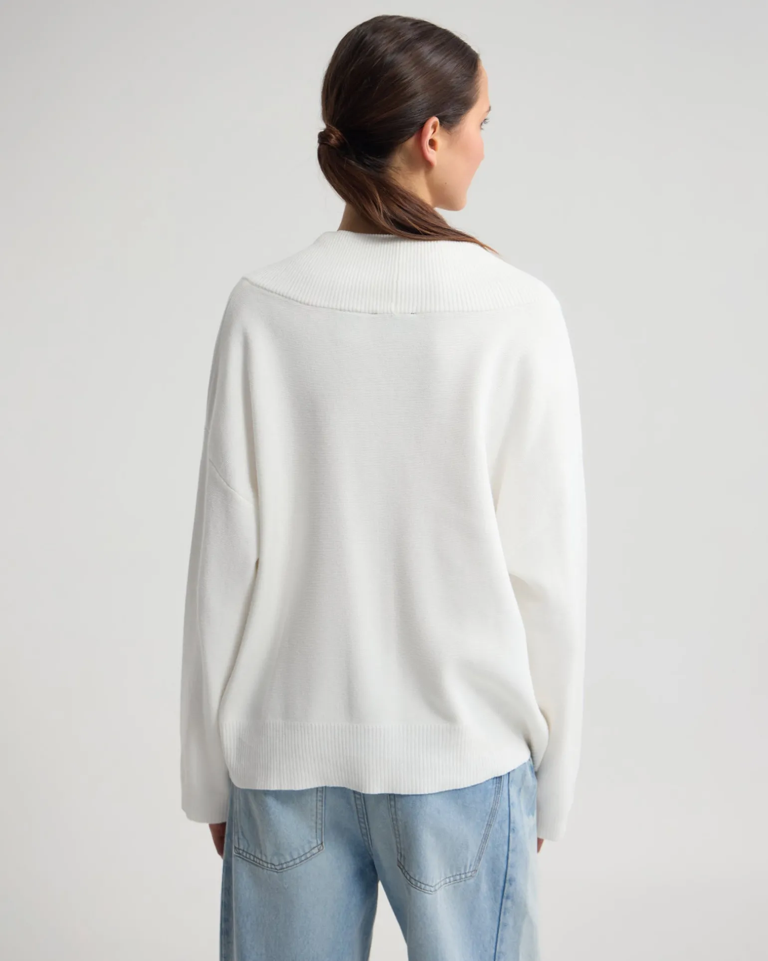 Pia Cotton V-Neck Knit
