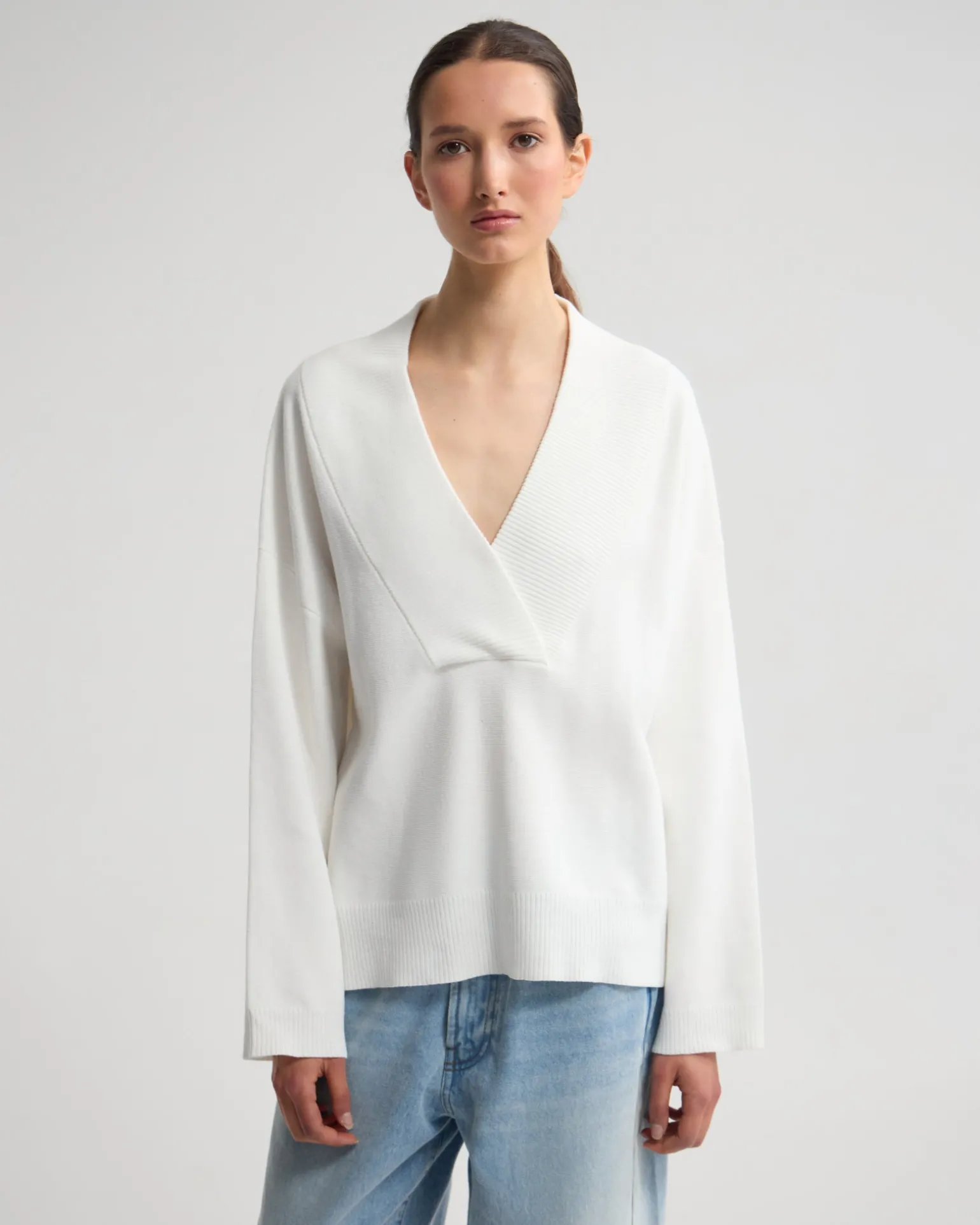 Pia Cotton V-Neck Knit