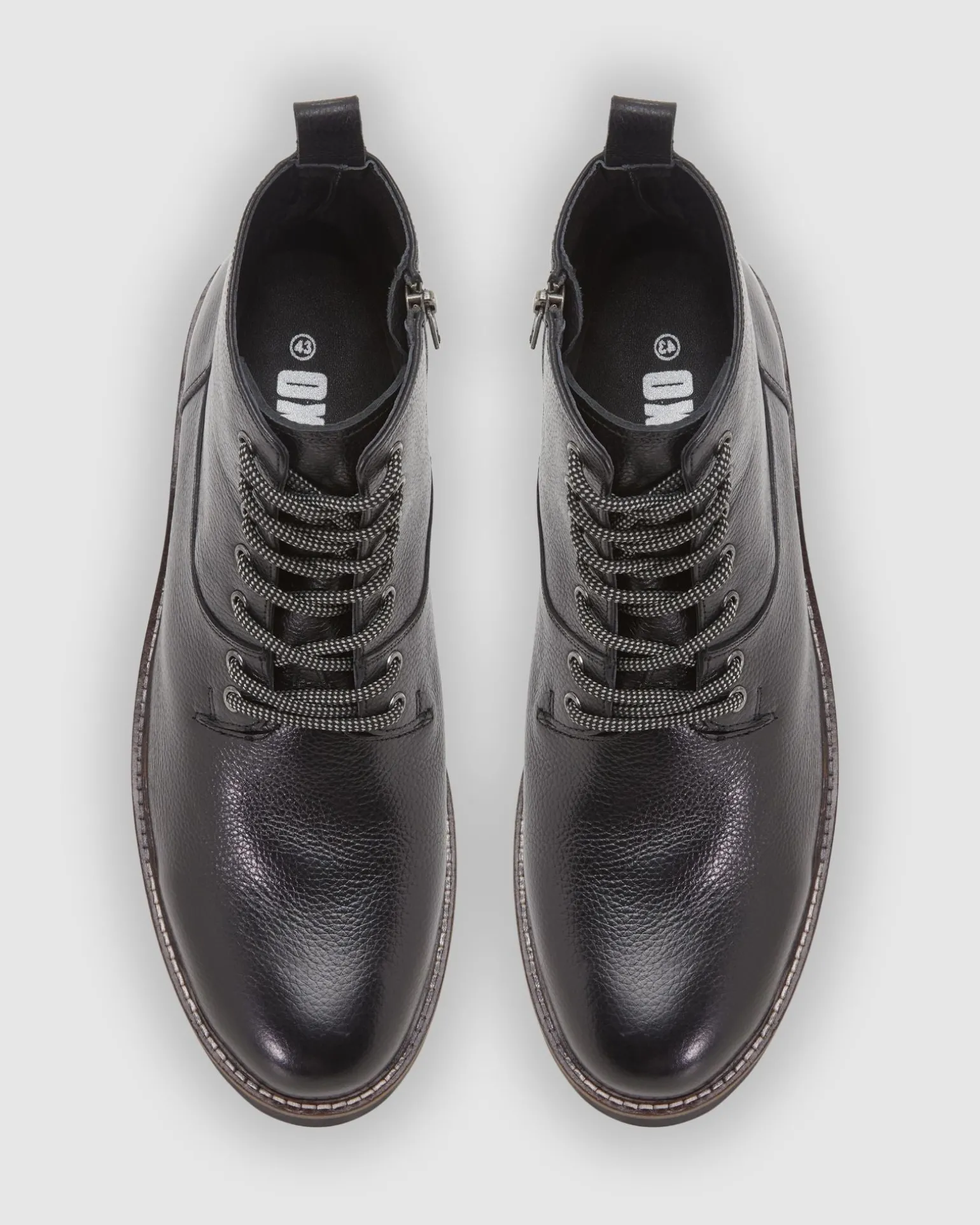 Regent Leather Urban Boot