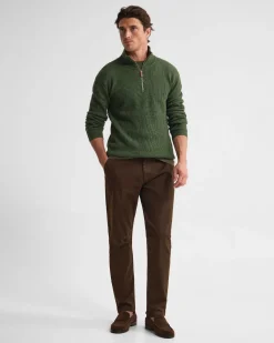 Relaxed Fit Chino