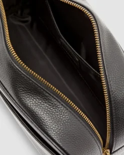 Royce Leather Wash Bag