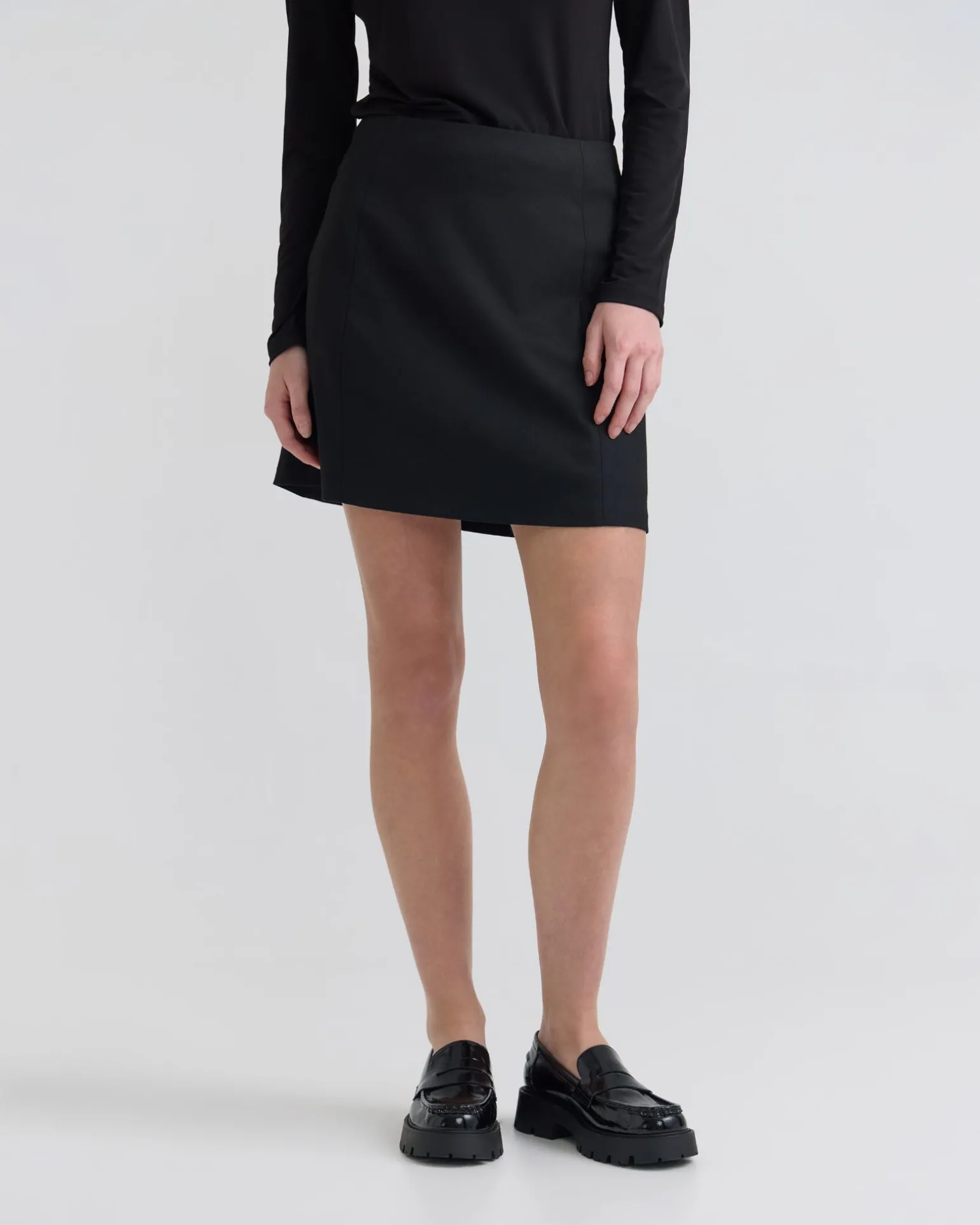 Selene Mini Skirt