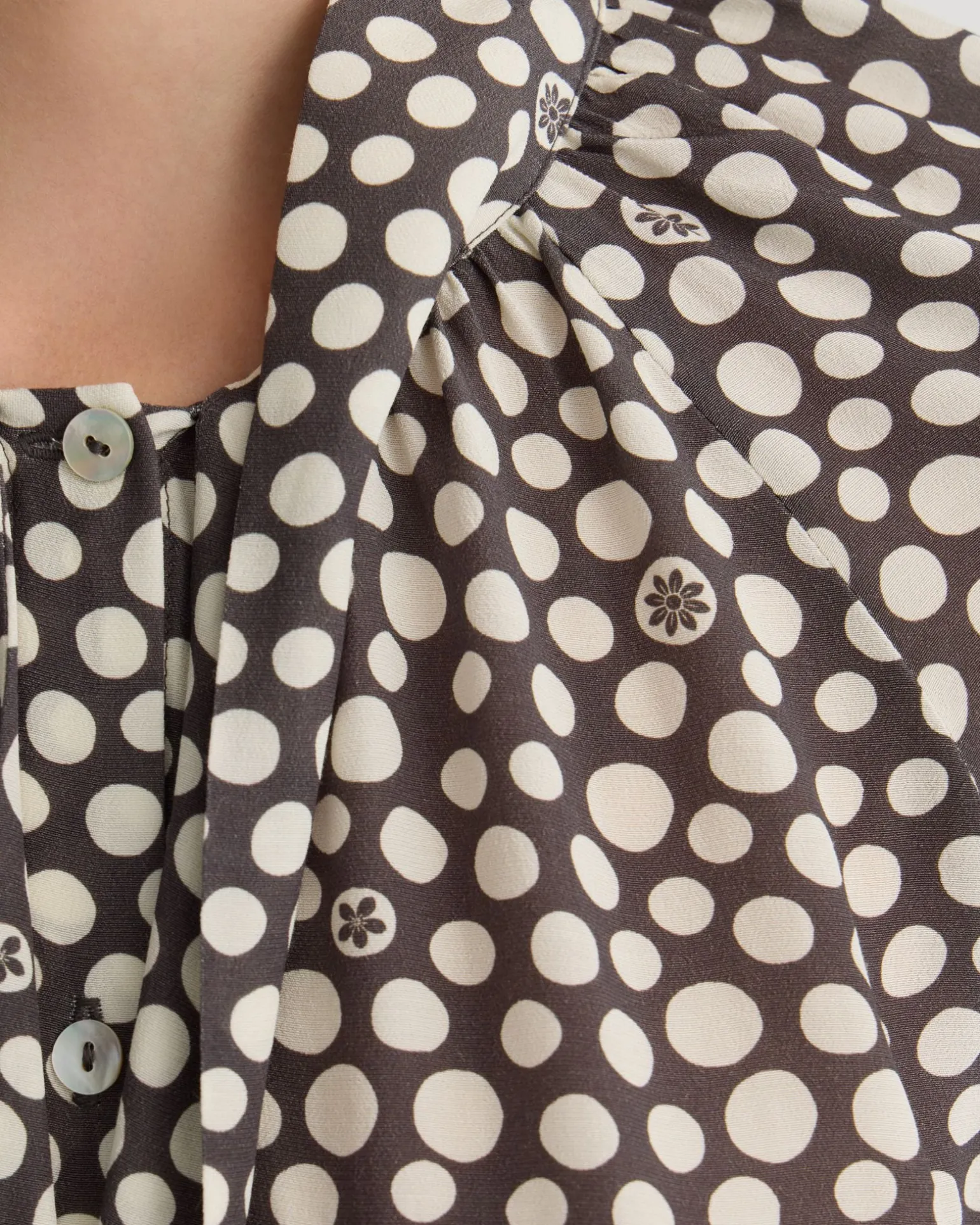 Simone Tie Neck Shirt