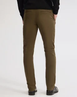 Slim Fit Chino
