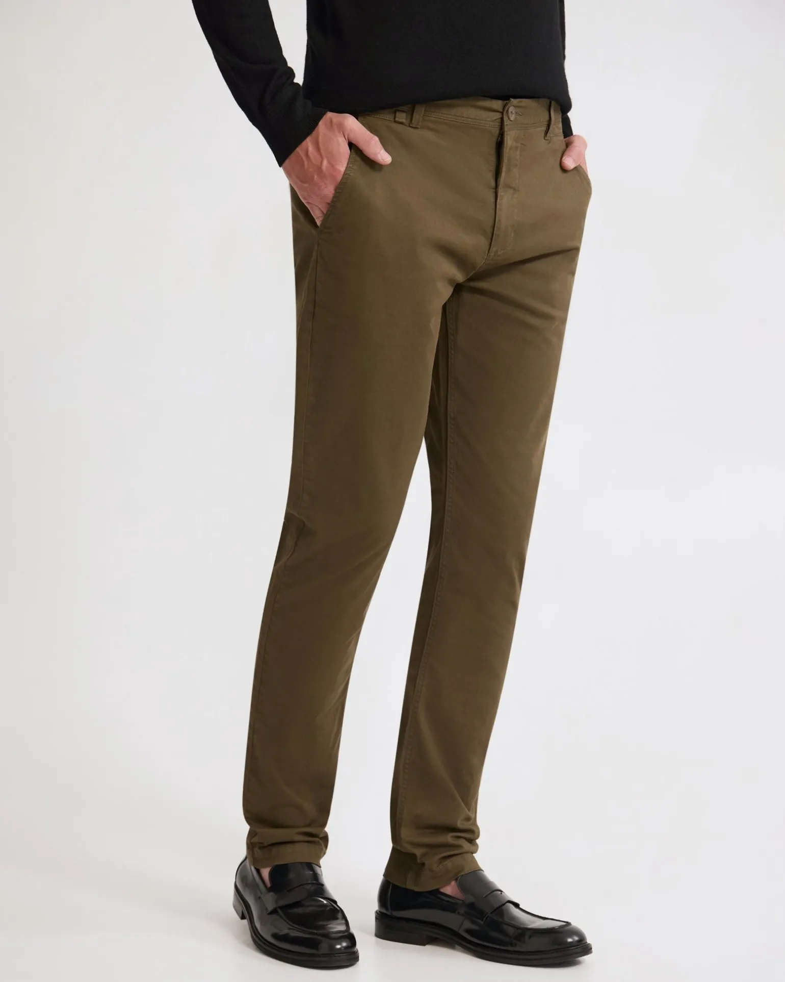 Slim Fit Chino