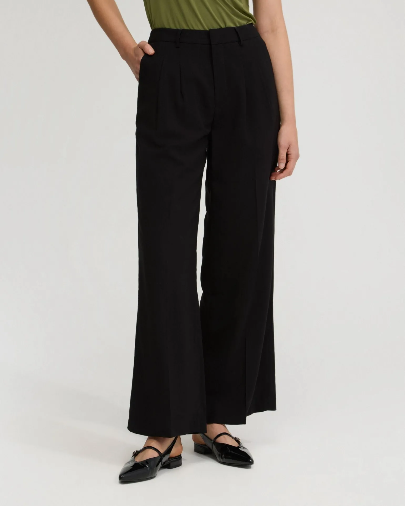 Sonia Pleat Front Pants