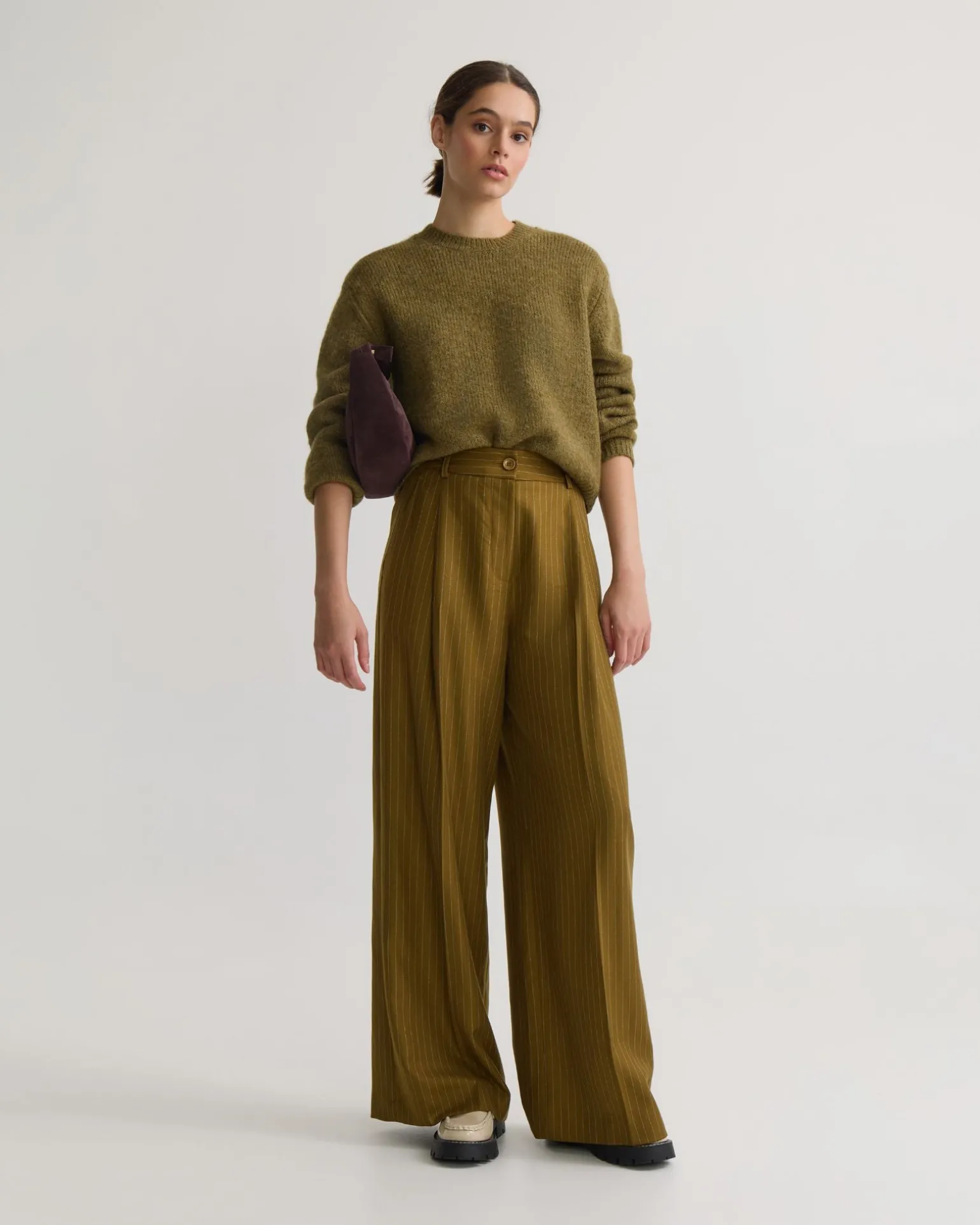 Totty Soft Yarn Crew Neck